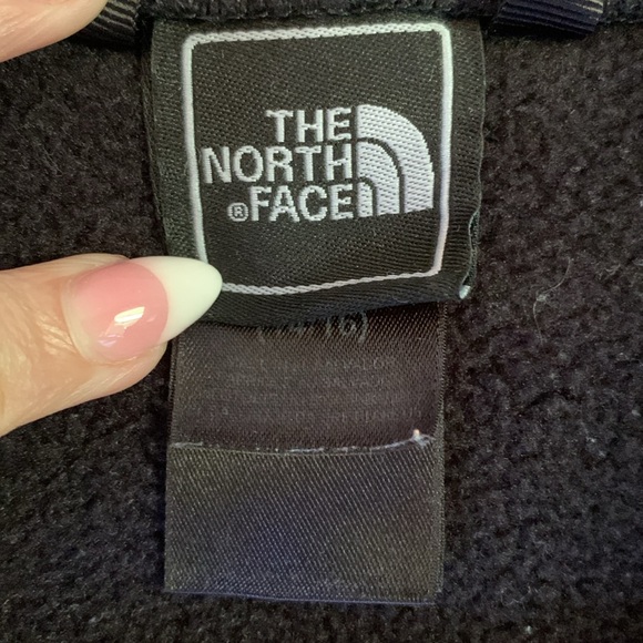 Girls The North Face Jacket - Picture 4 of 6